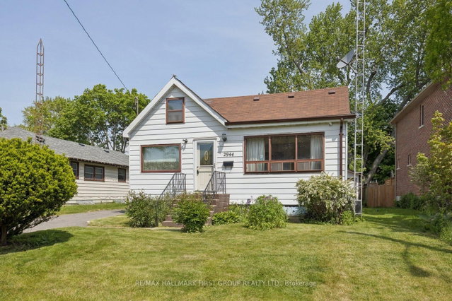 2944 Ebony Street