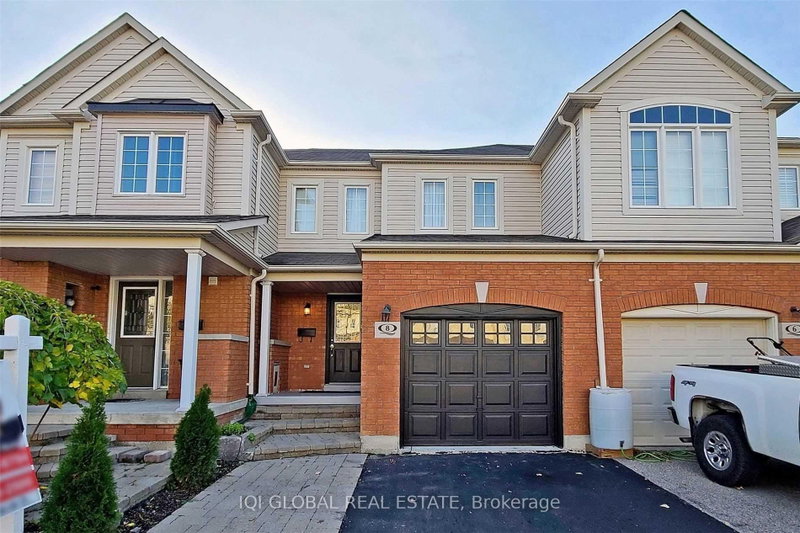 home for lease on 8 Bonello Crescent