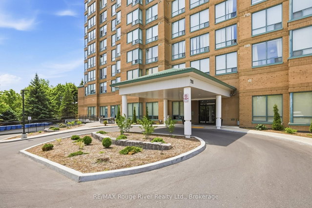 1107 - 711 Rossland Rd E Road
