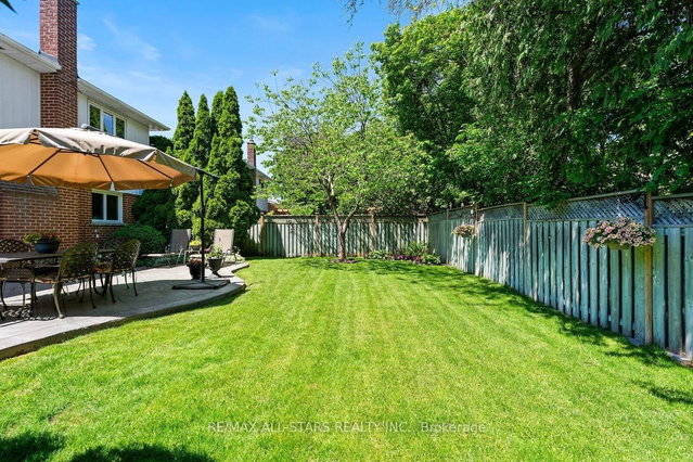62 Deerbrook Trail