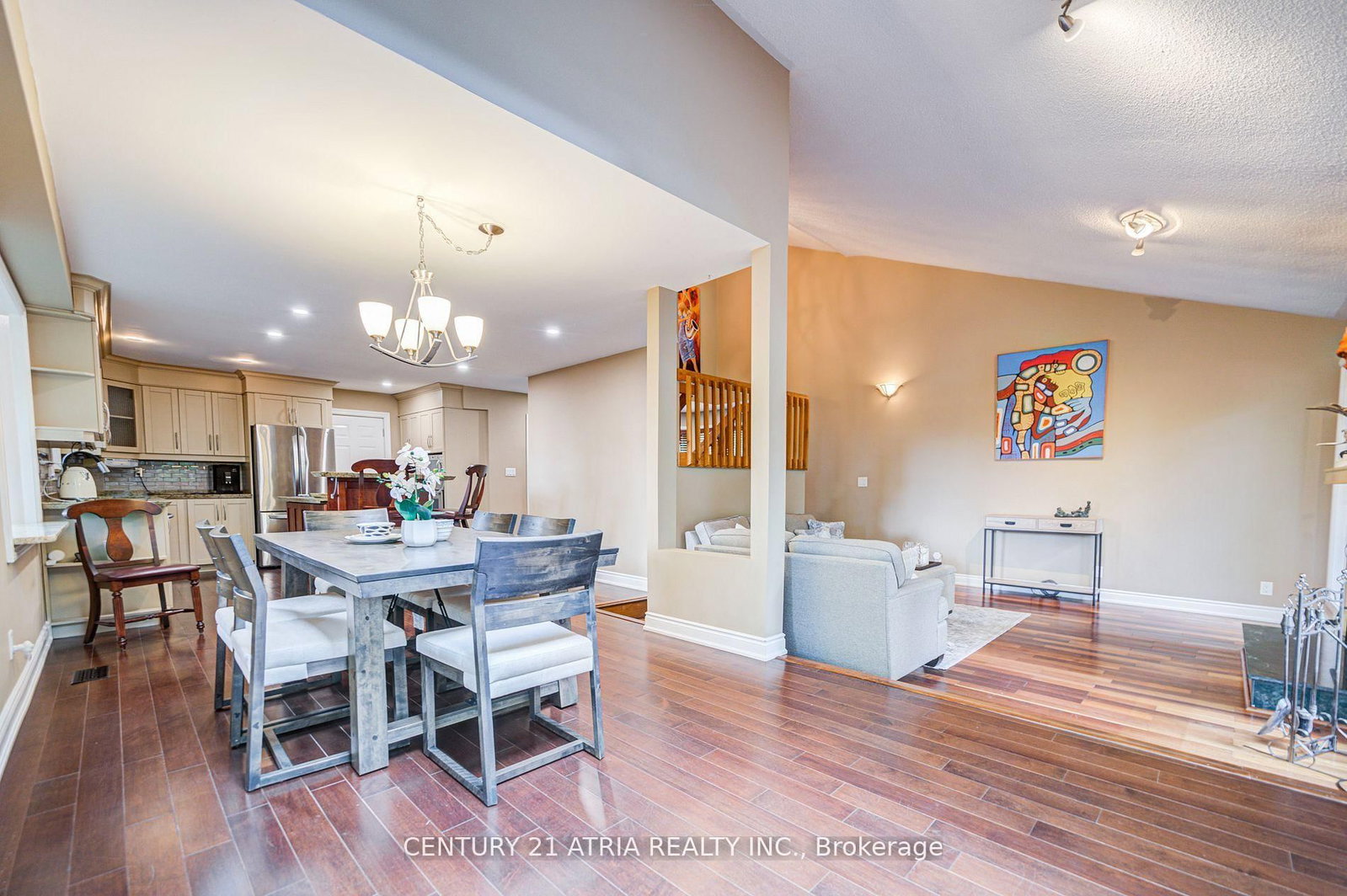 2671 S Thickson Road • Whitby, ON photo 14