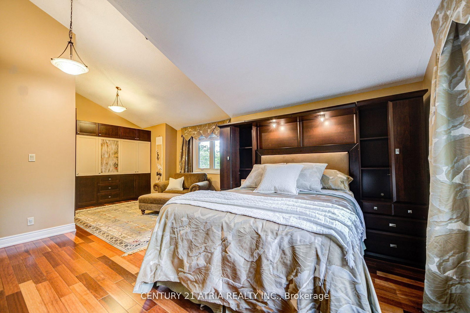 2671 S Thickson Road • Whitby, ON photo 29