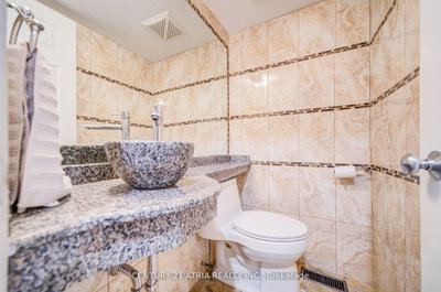 2671 S Thickson Road • Whitby, ON photo 9