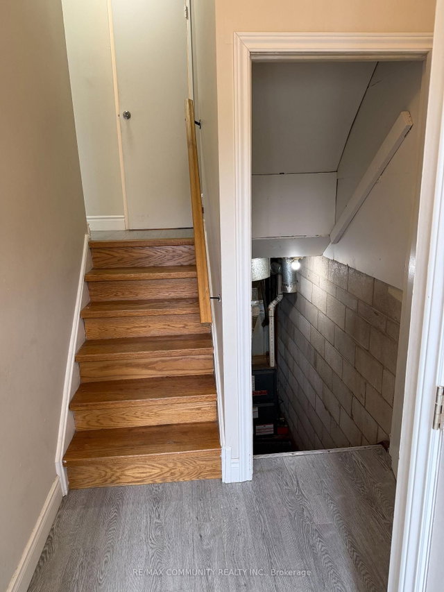 212 - 55 Collinsgrove Road