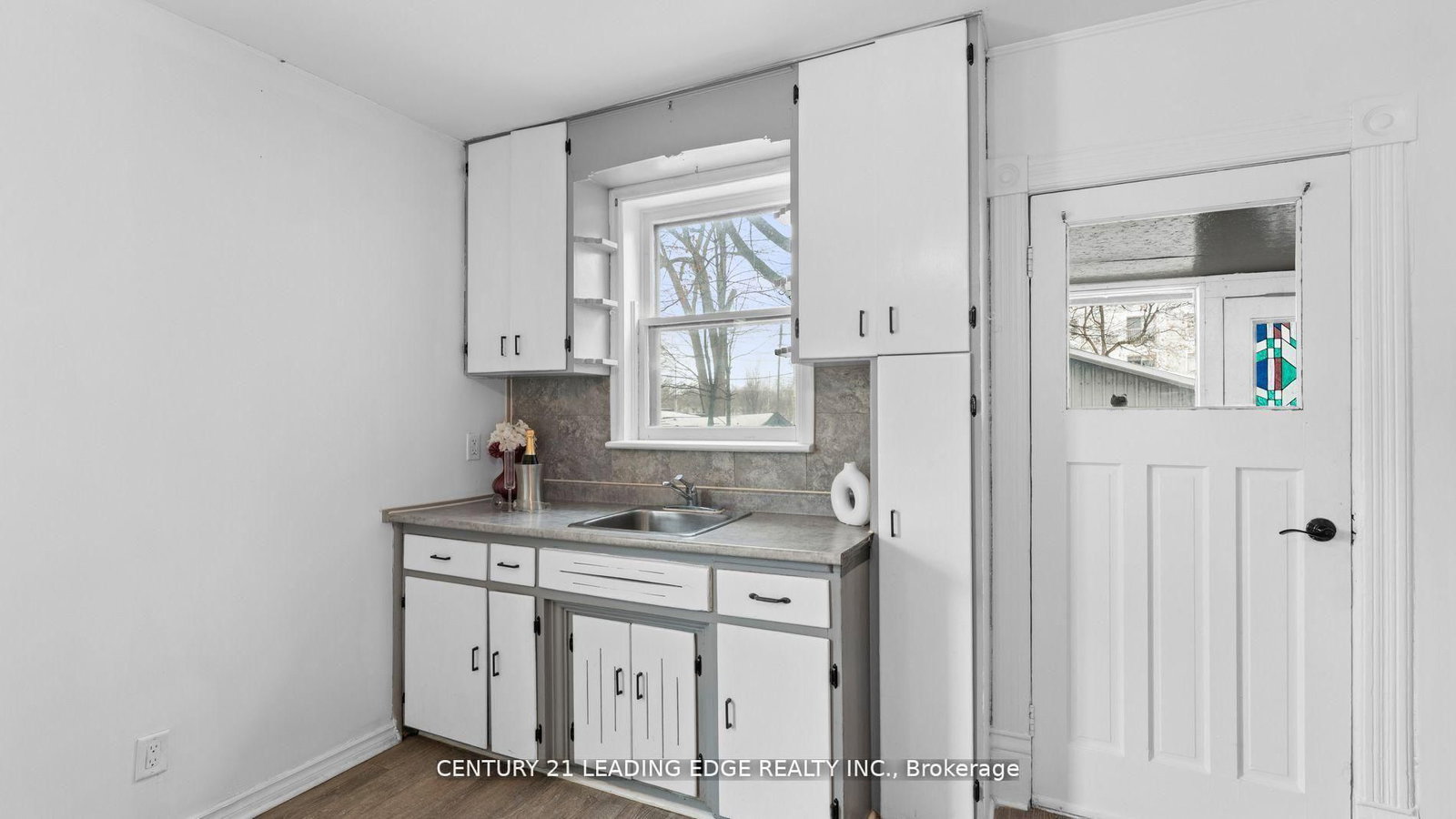 195 Albert Street • Oshawa, ON photo 11