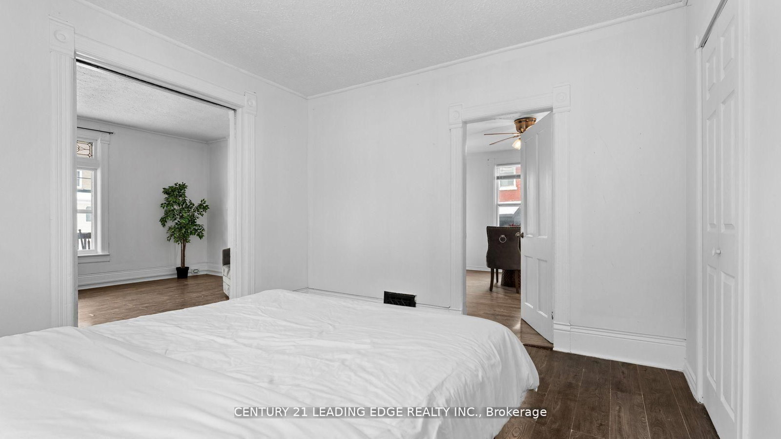 195 Albert Street • Oshawa, ON photo 14