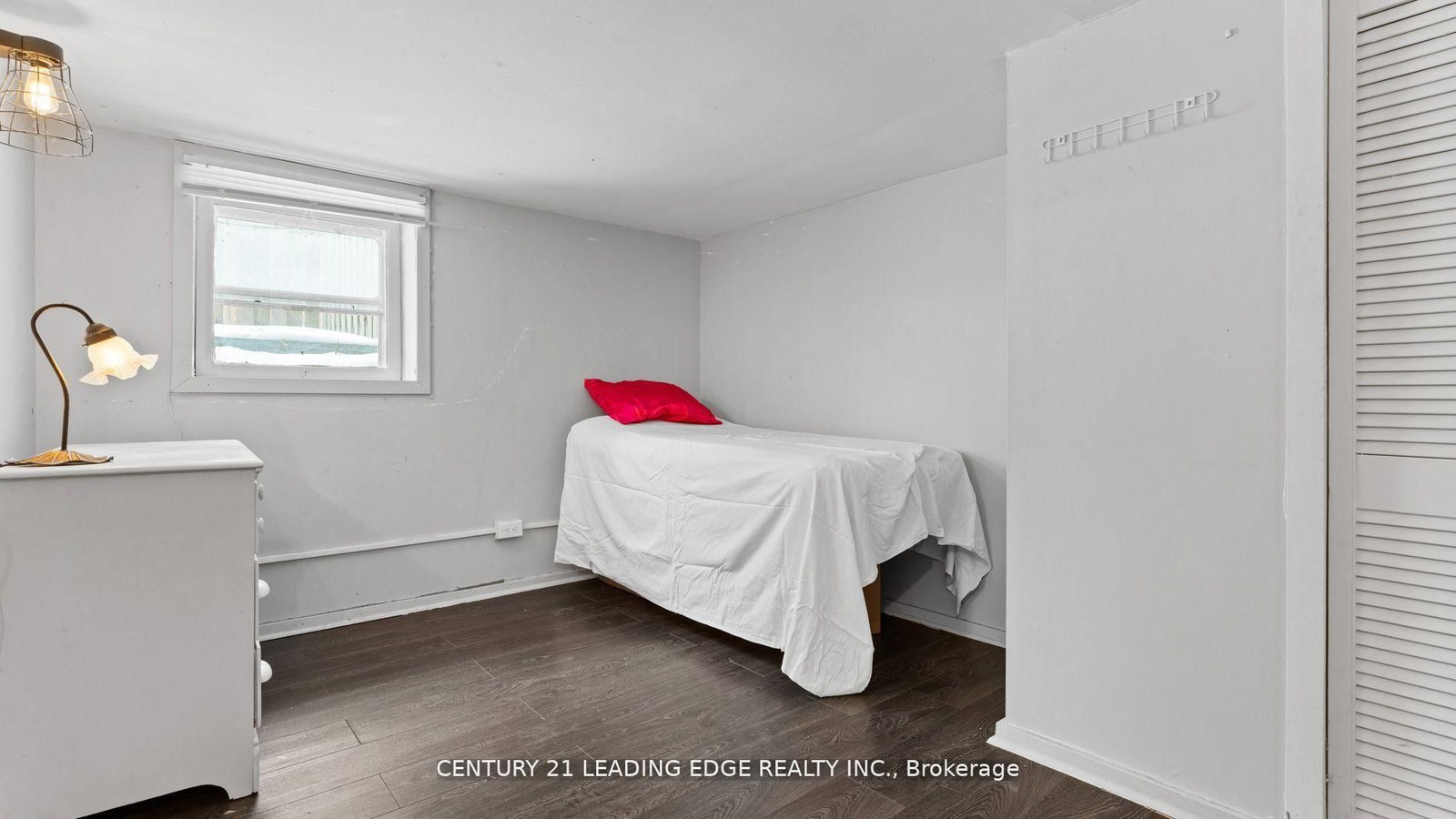 195 Albert Street • Oshawa, ON photo 20