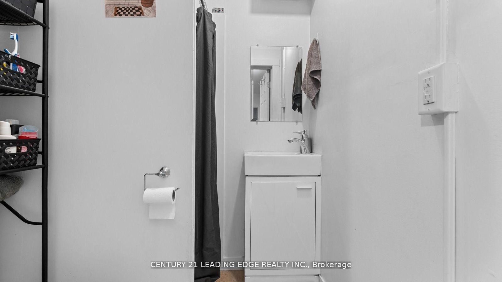 195 Albert Street • Oshawa, ON photo 29