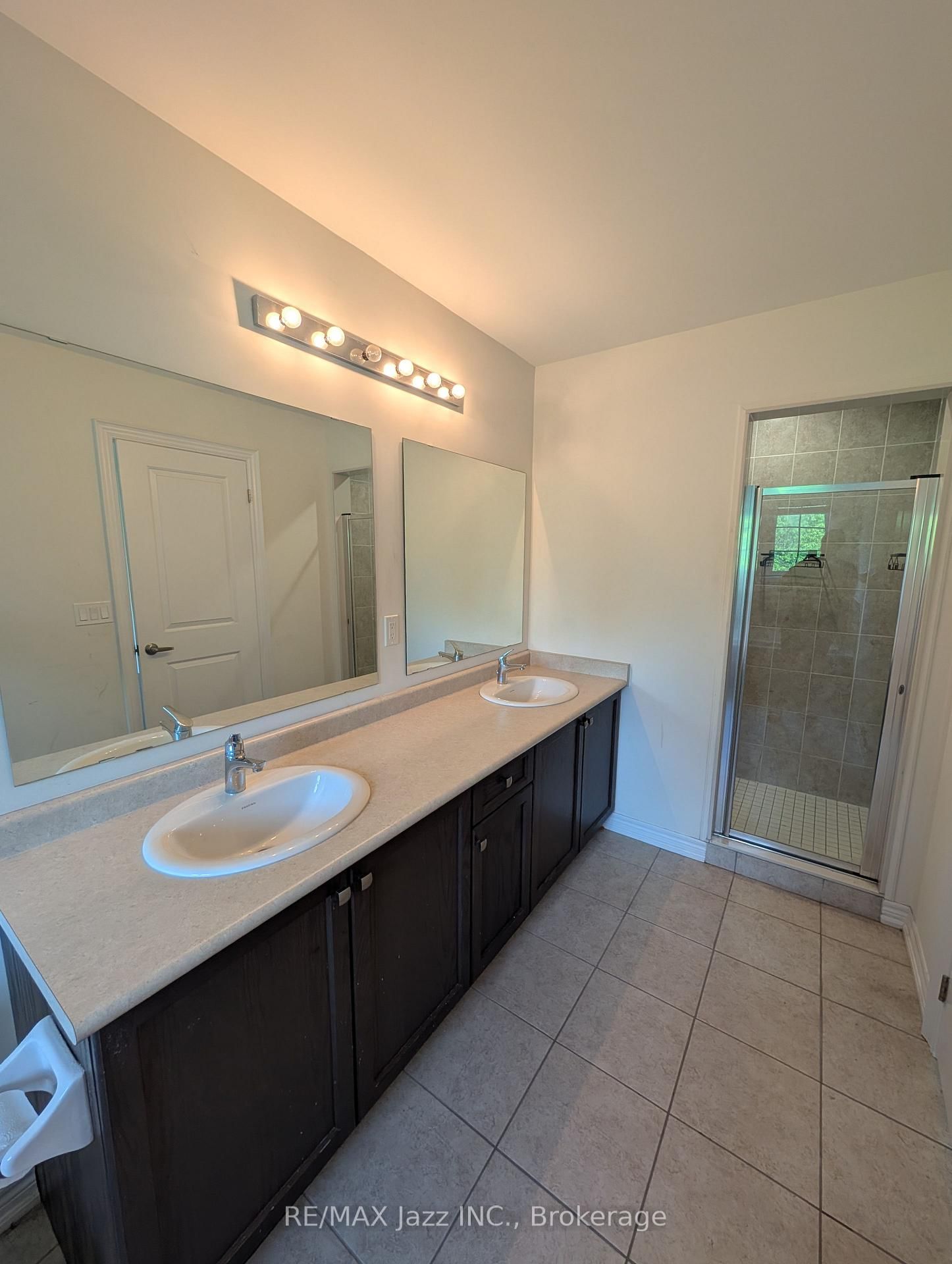 41 Aldridge Lane • Clarington, ON photo 17