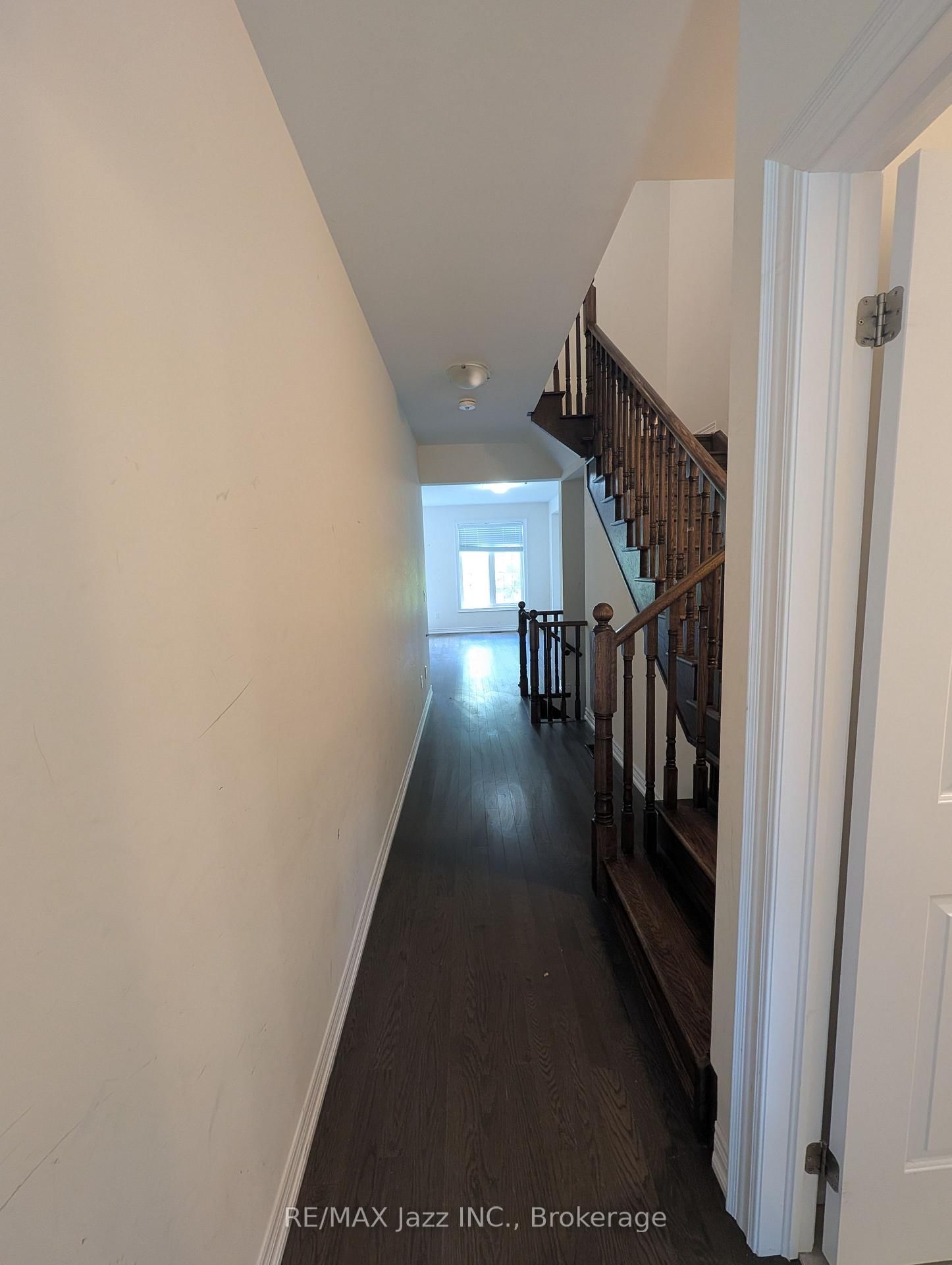 41 Aldridge Lane • Clarington, ON photo 3
