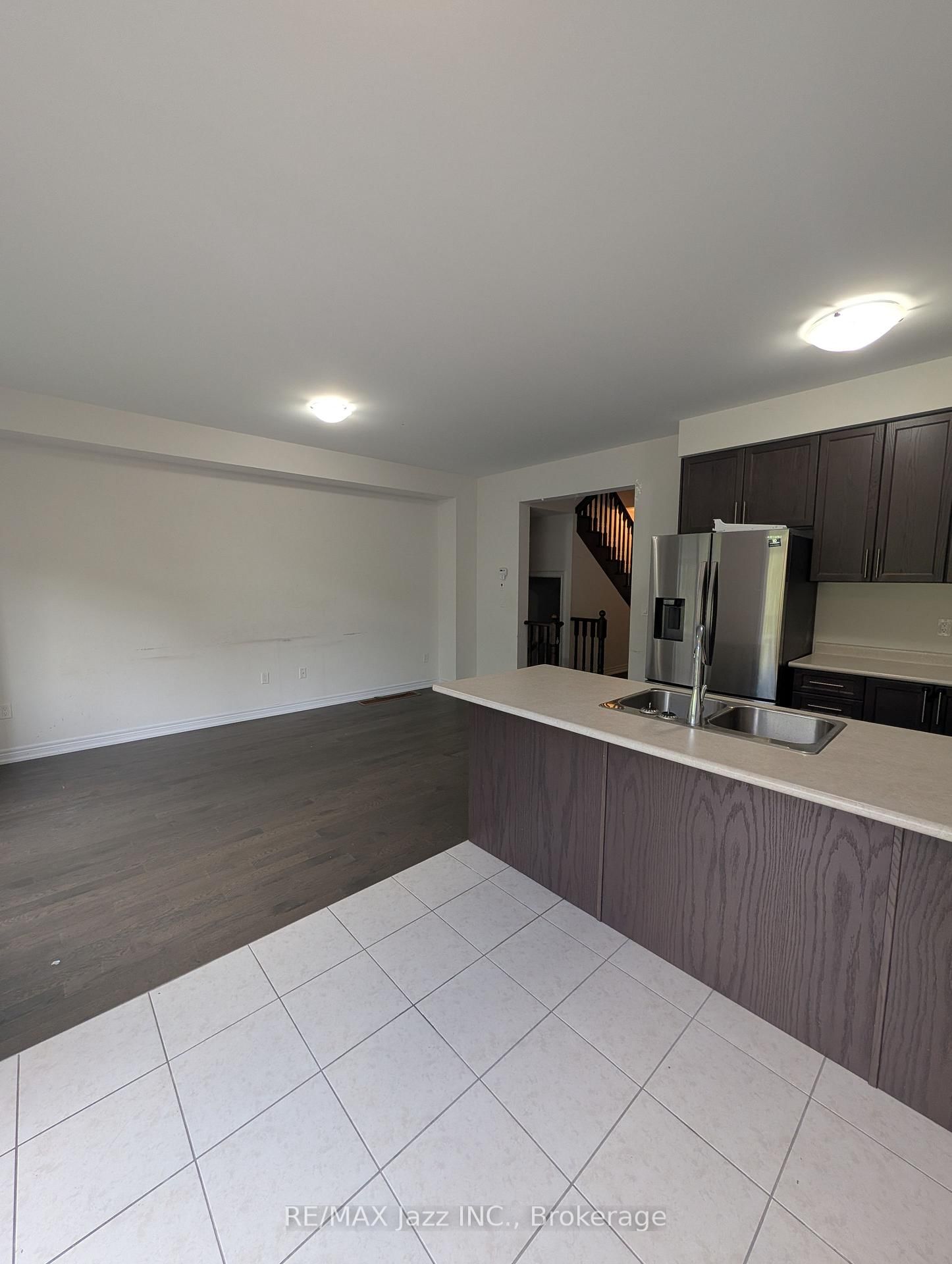 41 Aldridge Lane • Clarington, ON photo 7