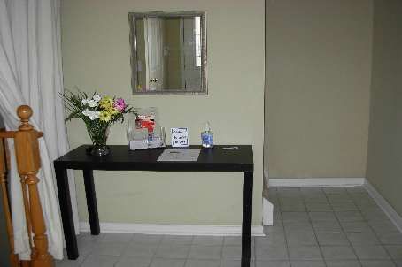 Room1