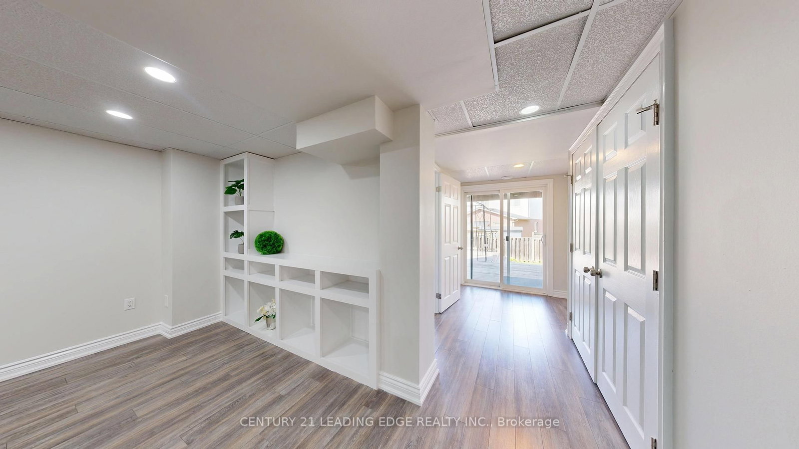 784 Ormond Drive • Oshawa, ON photo 40