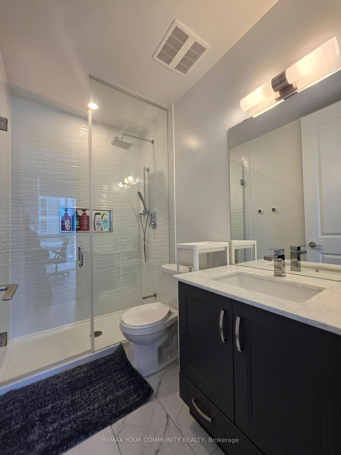 20 Meadowglen Place • #2808 • Toronto, ON photo 10