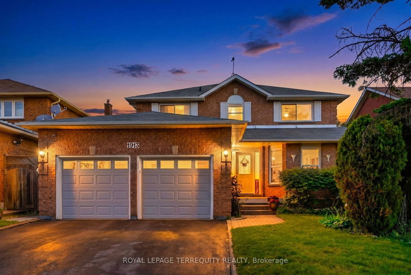 home for sale on 1913 Rosebank Road
