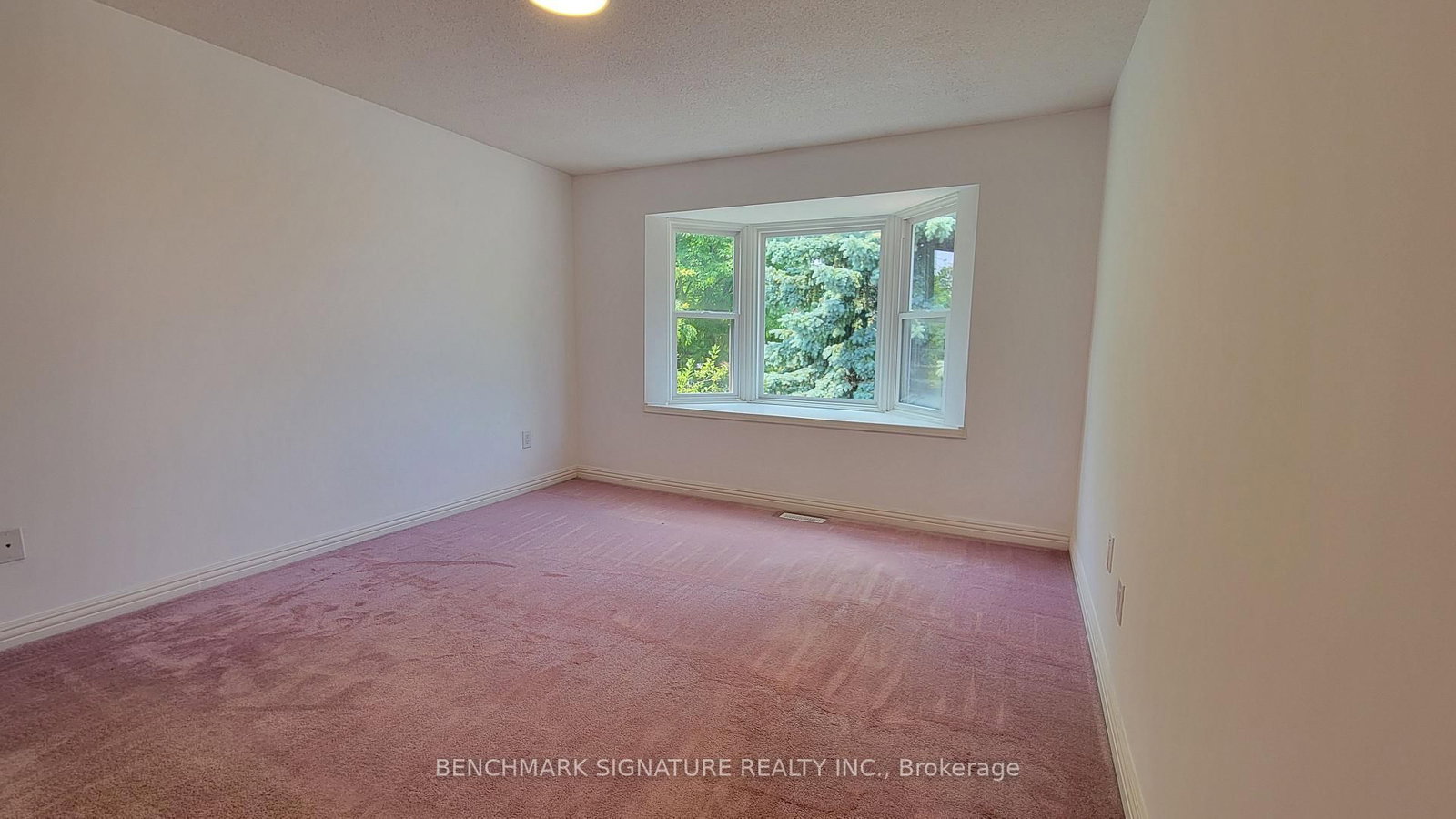 35 Wintermute Boulevard • Toronto, ON photo 21