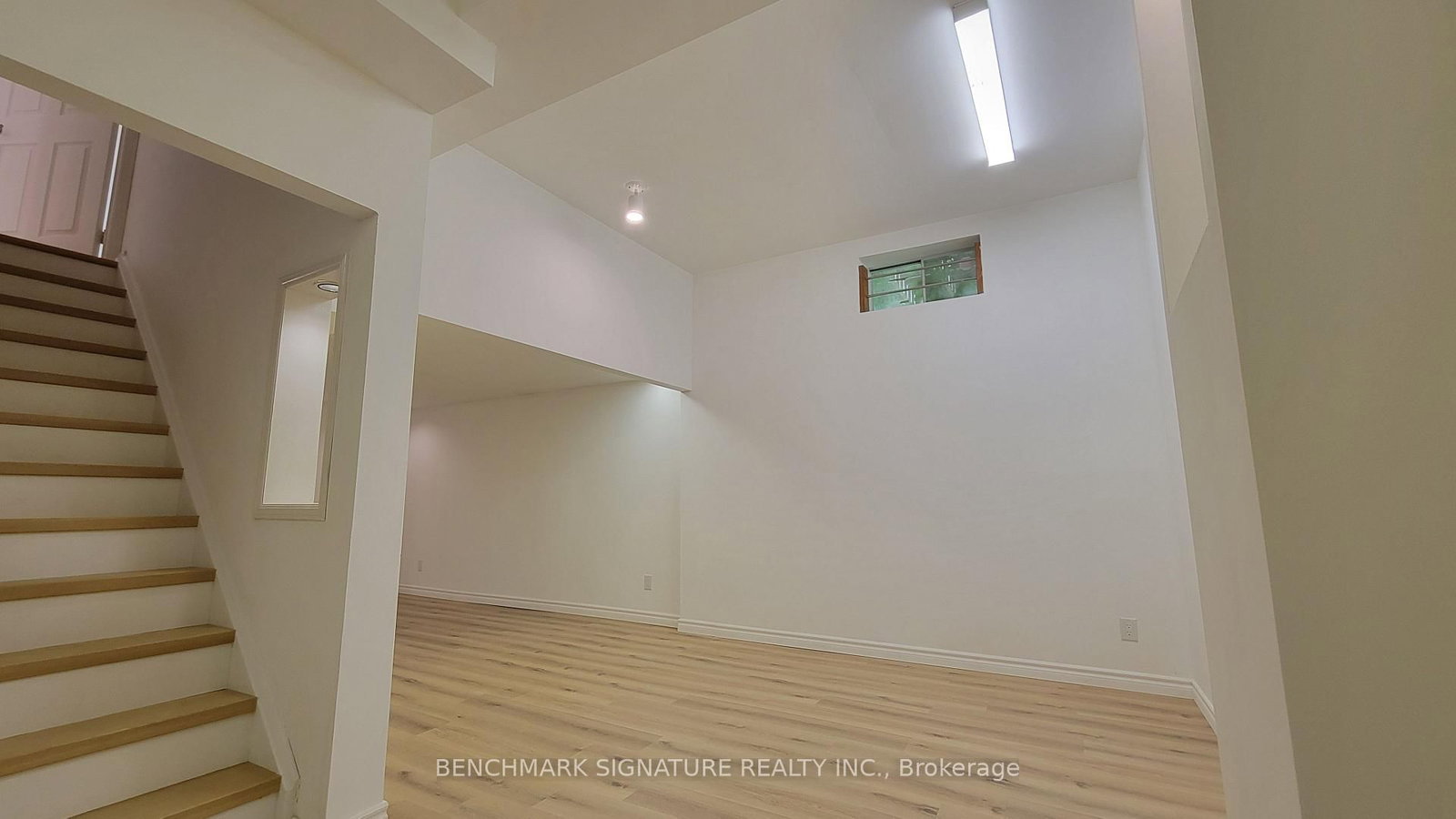 35 Wintermute Boulevard • Toronto, ON photo 30