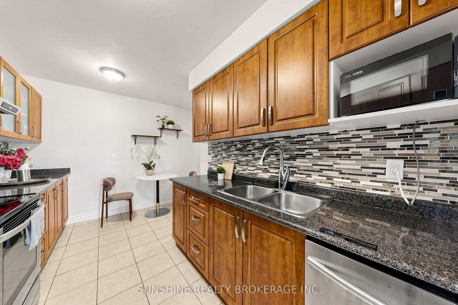 57 Springhouse Square • Toronto, ON photo 14