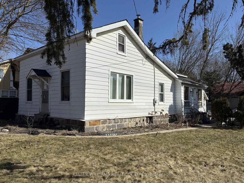 home for sale on 1 Queen Street