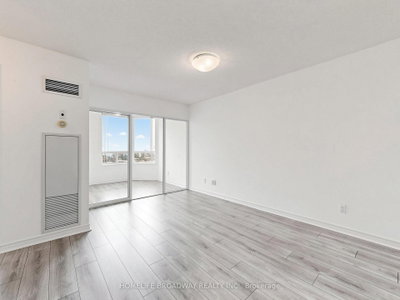 Unit 2827 — 68 Corporate Drive — photo 6