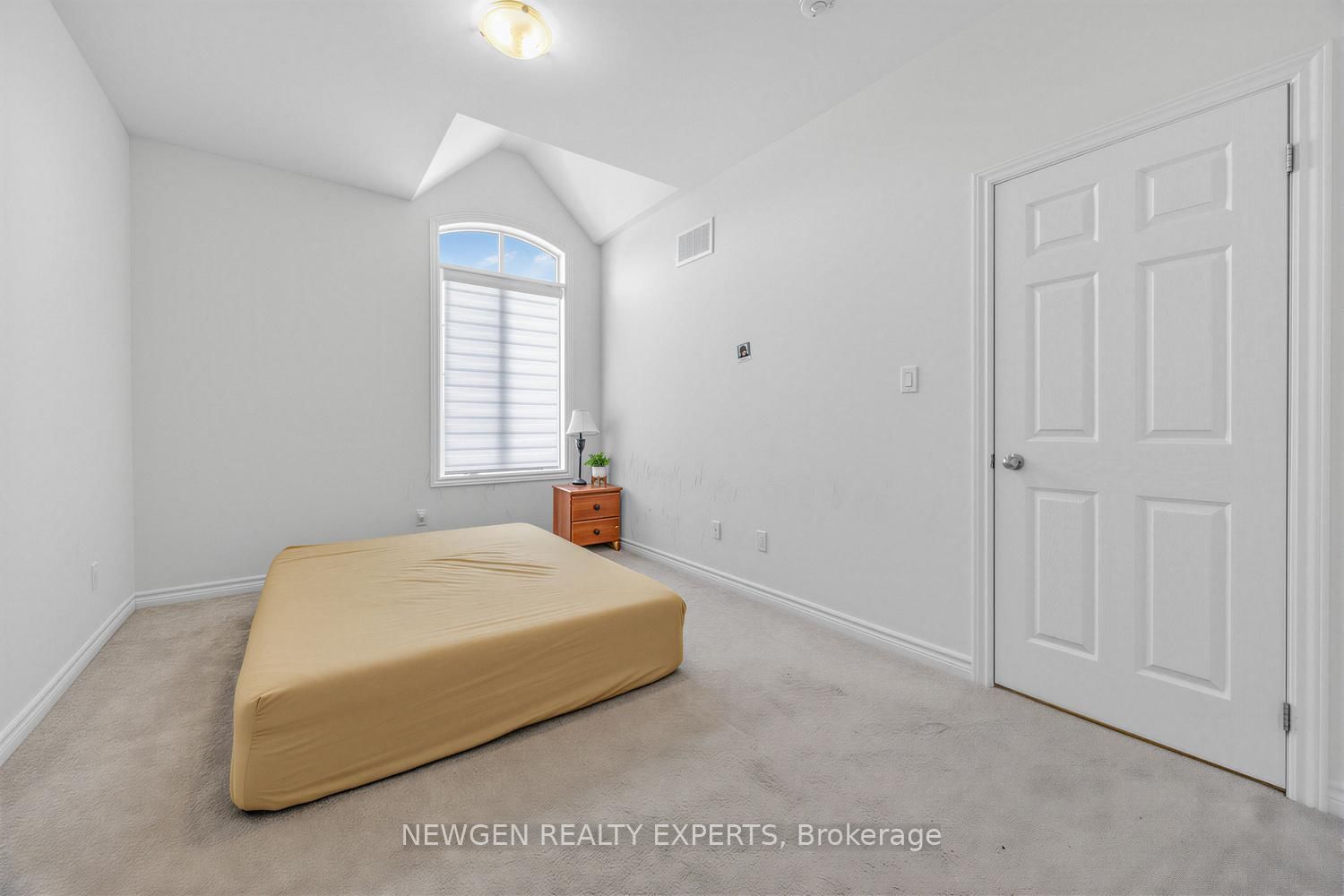 9 Hickling Lane • Ajax, ON photo 21