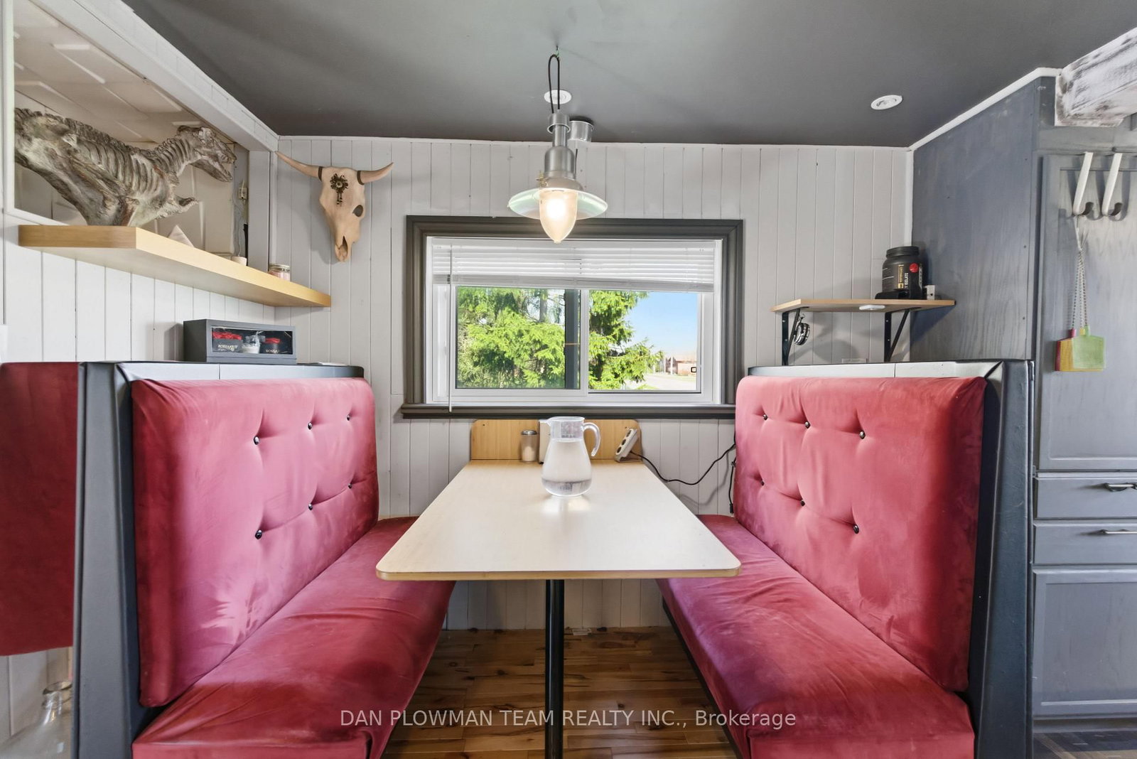 678 W King Street • Oshawa, ON photo 11