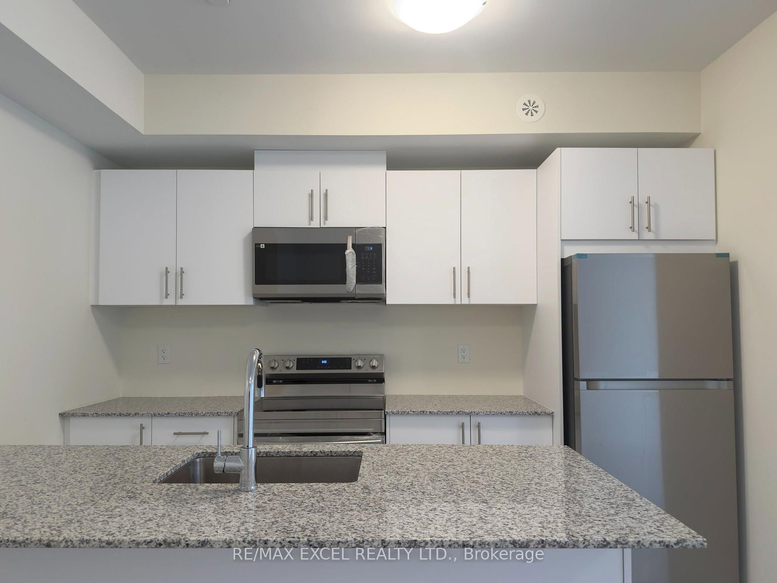 155 Tapscott Road • #21 • Toronto, ON photo 6