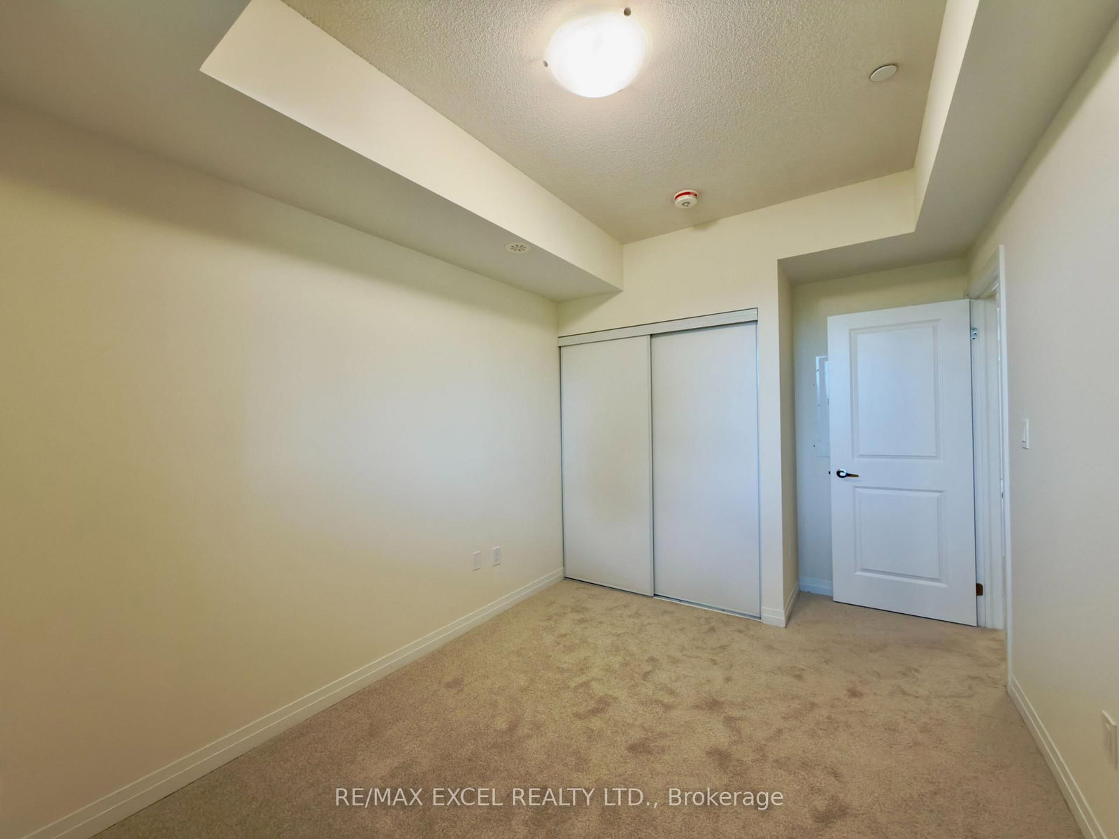 155 Tapscott Road • #21 • Toronto, ON photo 8