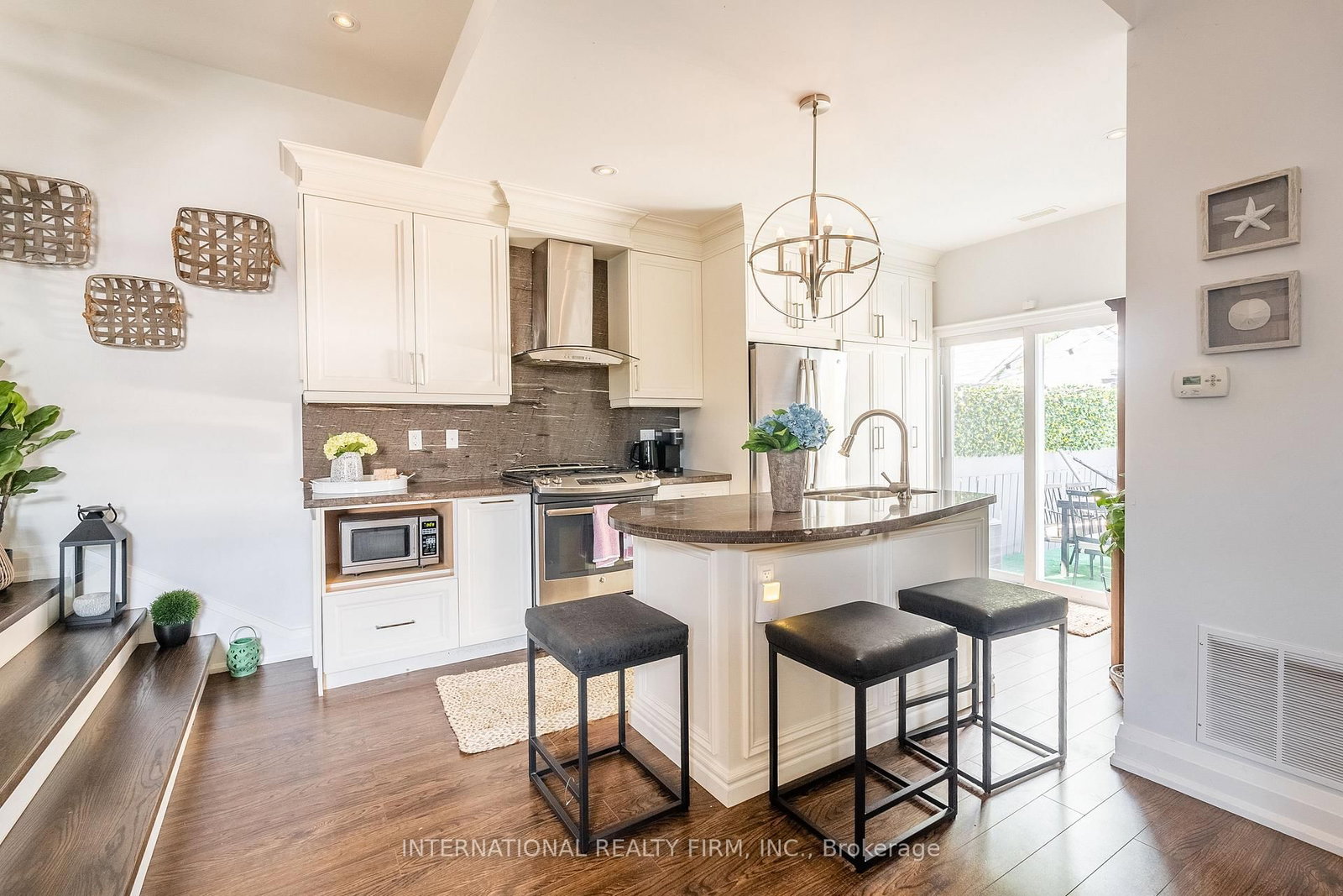 1-2256 Queen Street, Toronto, ON, photo 5
