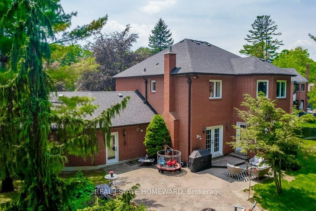 98 Woodview Drive • Pickering, ON photo 46