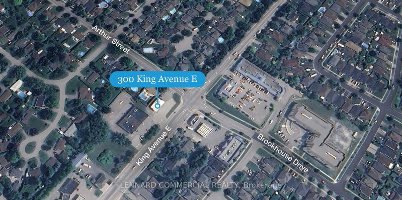 300 King Ave E photo 3