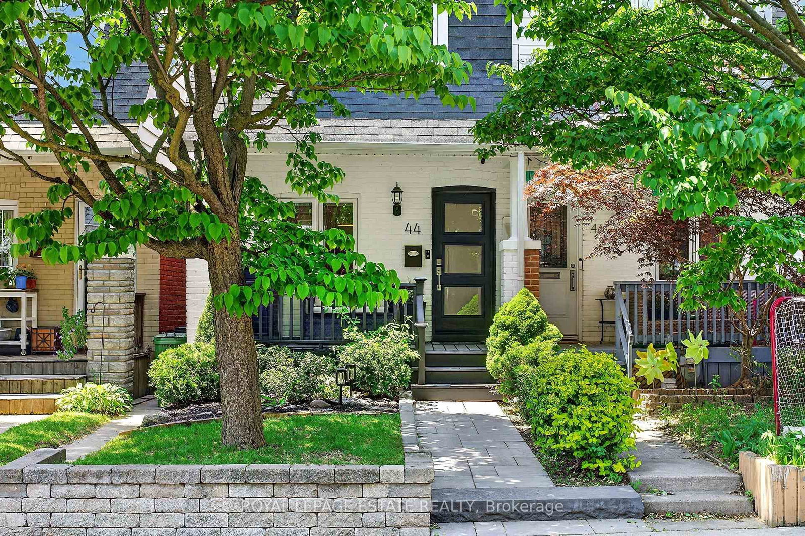 Property at 44 Bastedo