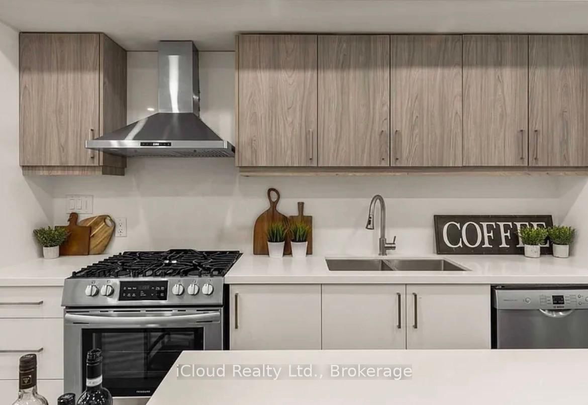 386 Coxwell Avenue, Toronto, ON, photo 3