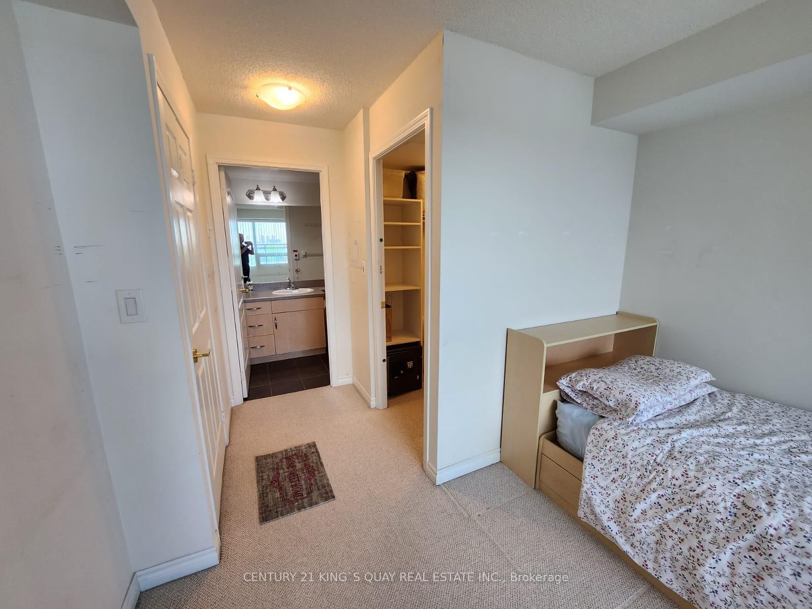 2020 Mcnicoll Toronto,ON M1V 0B5 — Photo 10