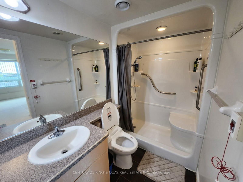 2020 Mcnicoll Toronto,ON M1V 0B5 — Photo 14