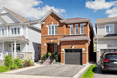 4-bed Detached House · 20 Chiswick Ave