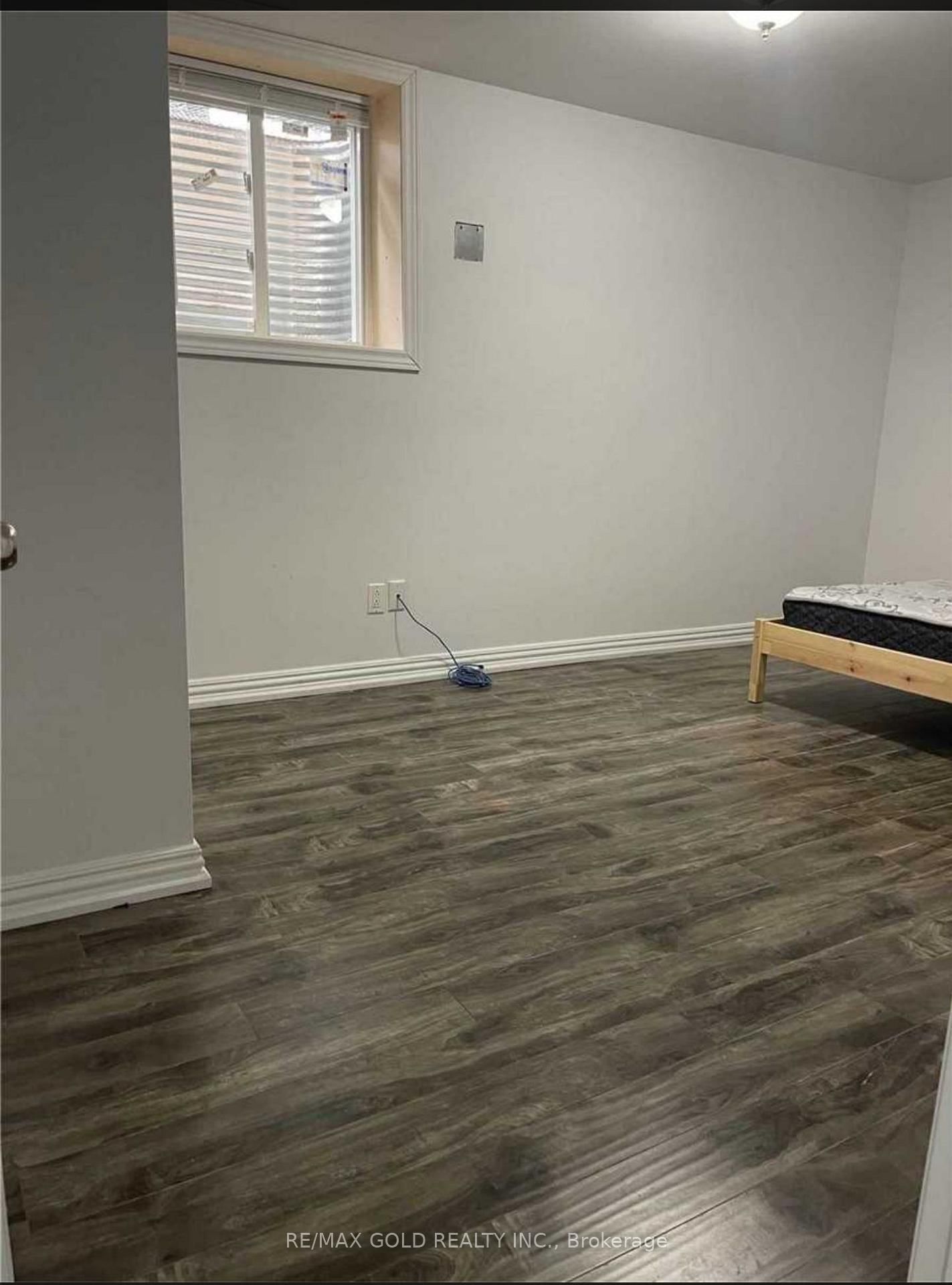 Bsmt-43 Saintsbury Square, Toronto, ON, photo 5
