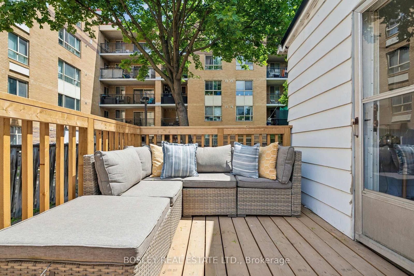 11 Pape Avenue • Toronto, ON photo 21