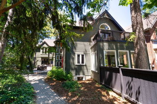 10 Springbank Avenue