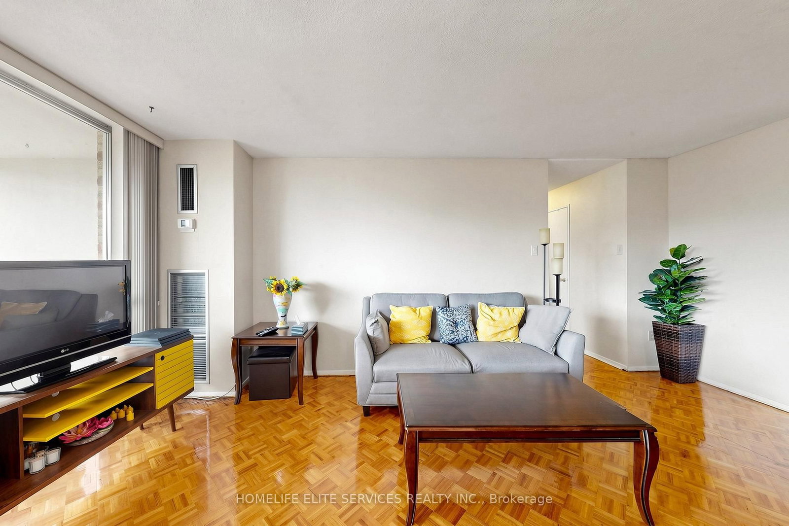 120 Dundalk Drive • #408 • Toronto, ON photo 11