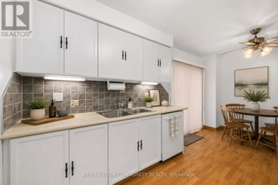 21 Wright Crescent • Ajax, ON photo 6