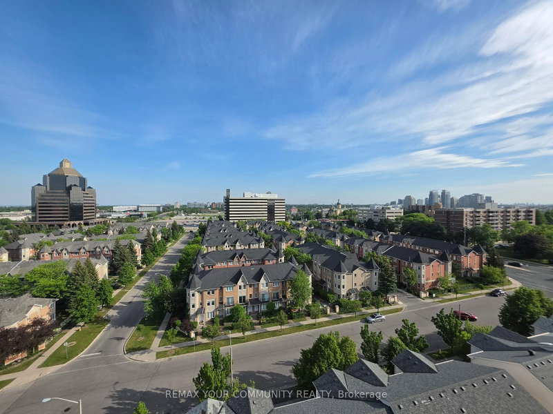 home for lease on 11C-8 Rosebank Drive