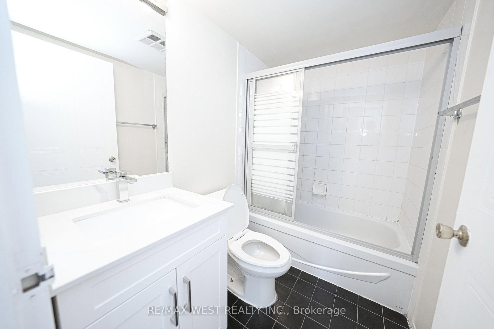 1470 Midland Avenue • #608 • Toronto, ON photo 25