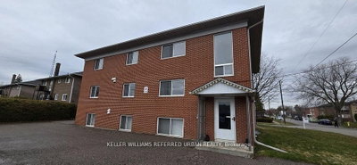 Semi-Detached House leased at 4-303 Frontenac Avenue, Oshawa, Ontario, L1J 2A7 - Vanier - MLS: E13425548