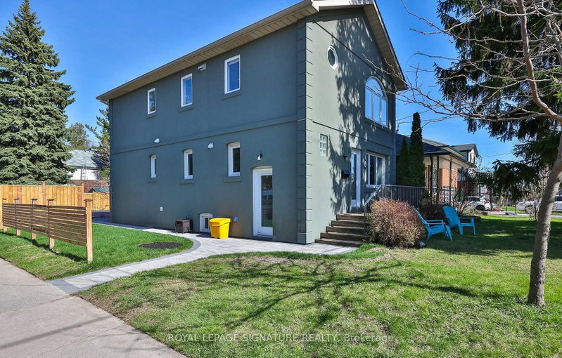 71 South Bonnington Avenue