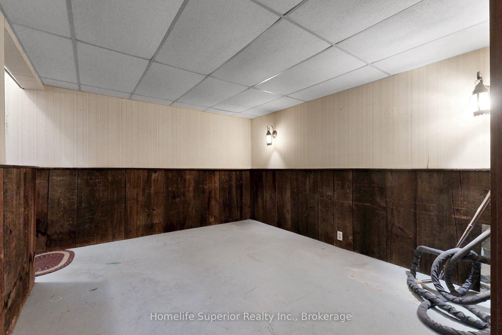 1057 Exeter Street • Oshawa, ON photo 27