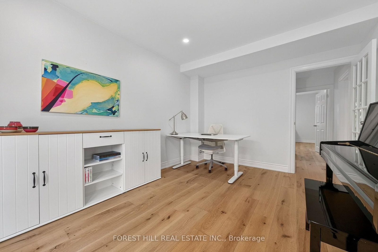 10 Highcliff Crescent • Toronto, ON photo 15