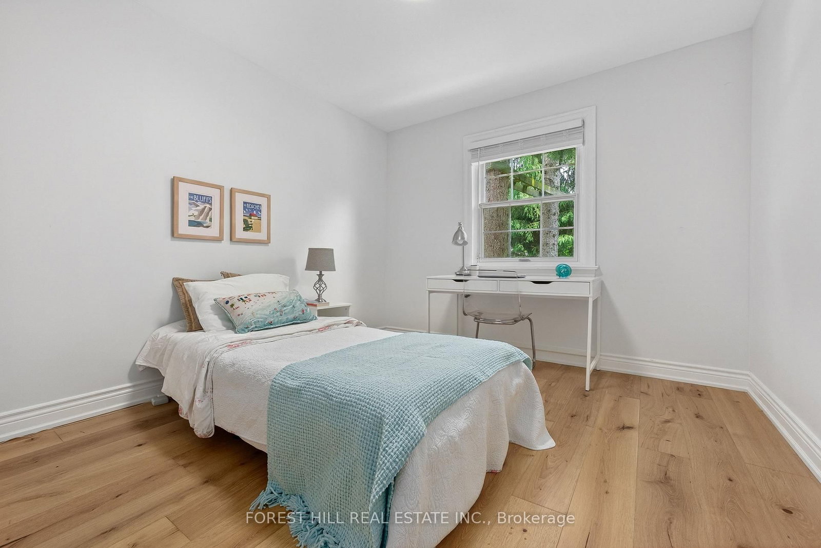 10 Highcliff Crescent • Toronto, ON photo 19