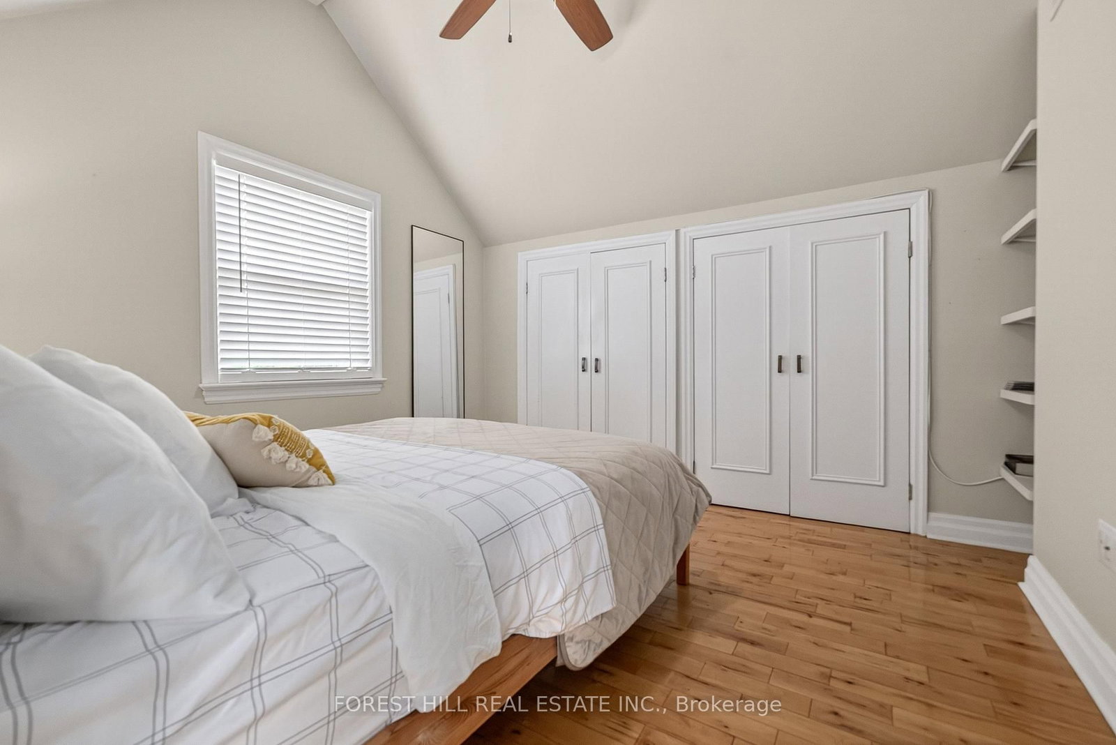 10 Highcliff Crescent • Toronto, ON photo 28