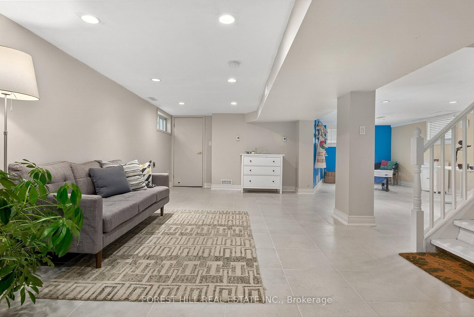 10 Highcliff Crescent • Toronto, ON photo 34